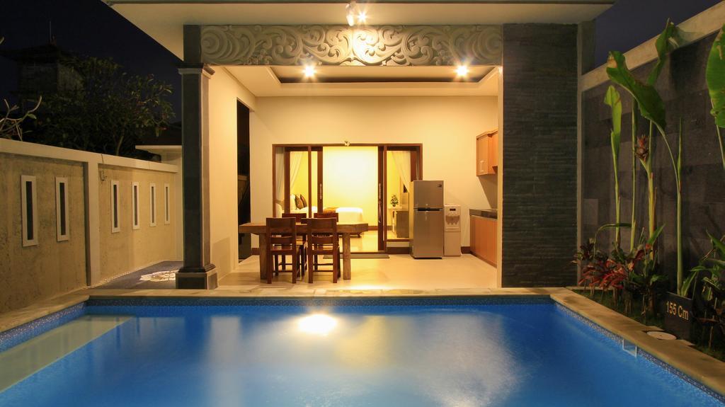 The Surya Kuta Villa Exteriör bild